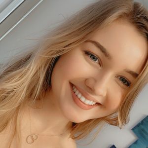 Meet your Posher, Lea